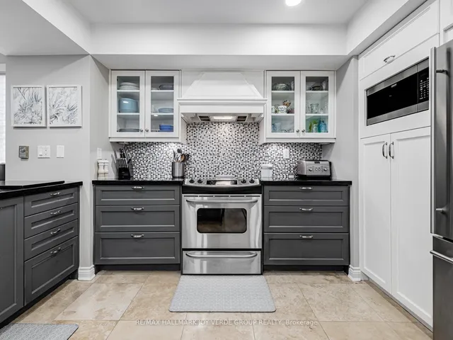 Additional image 12 of 7 Broadway Ave Unit 302