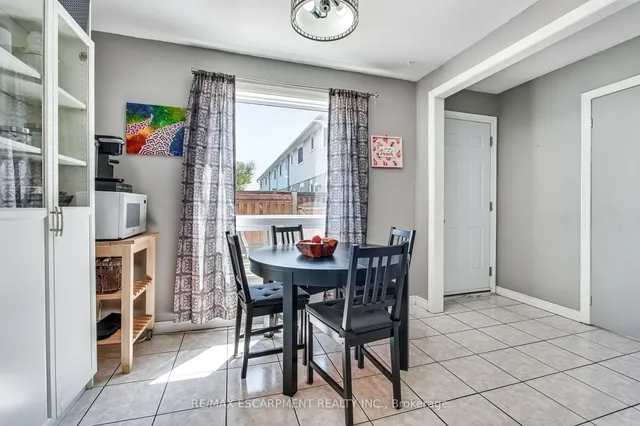 Additional image 8 of 2700 Barton St Unit 2