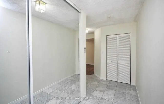 Additional image 6 of 18 Hillcrest Ave Unit 210