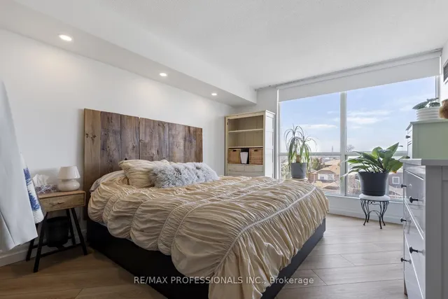 Additional image 18 of 1500 Grazia Crt Unit 407