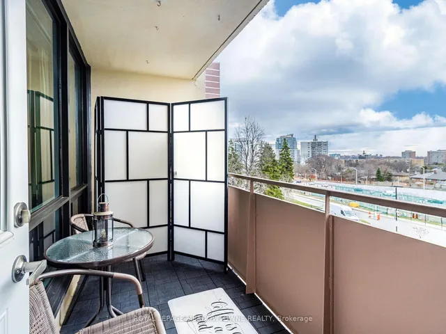 Additional image 34 of 61 Richview Rd Unit 406