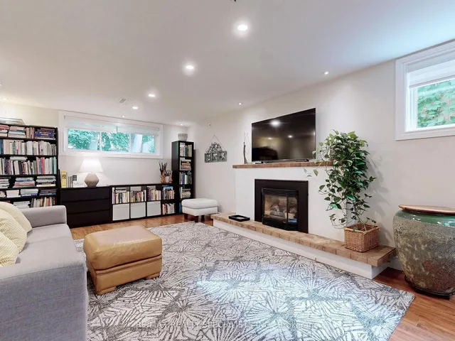 Additional image 28 of 1846 Steepbank Cres