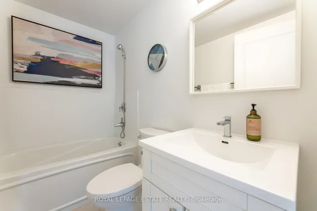 Additional image 12 of 438 Richmond St Unit 1409