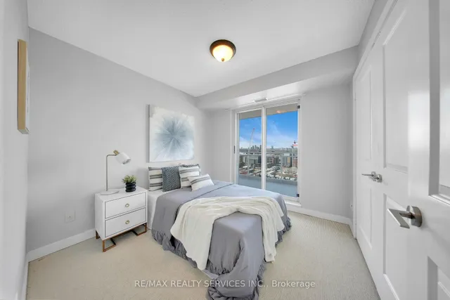 Additional image 16 of 100 Western Battery Rd Unit 2009