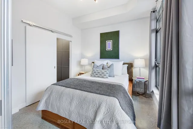 Additional image 20 of 549 King St Unit #210