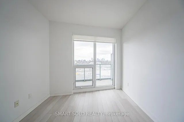 Additional image 11 of 117 Mcmahon Dr Unit 1209