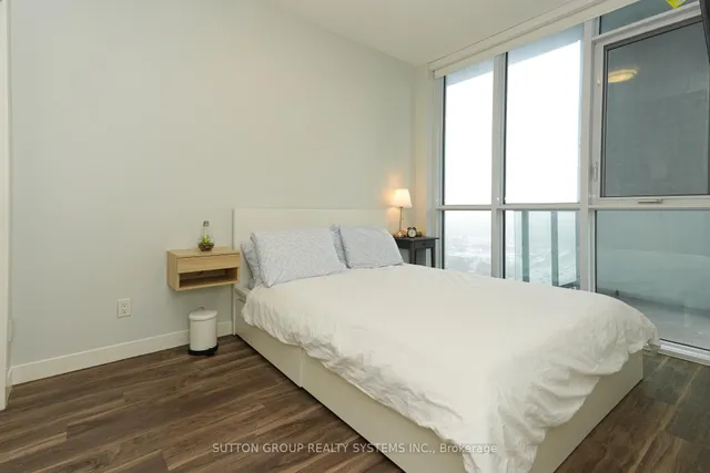 Additional image 12 of 2087 Fairview St Unit 2307