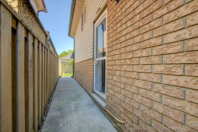 Additional image 39 of 84 Hillgarden Dr