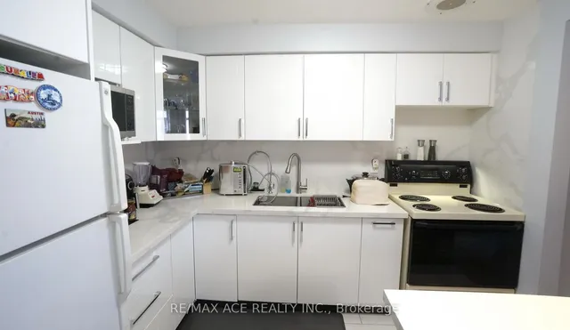 Additional image 22 of 825 Kennedy Rd Unit 506