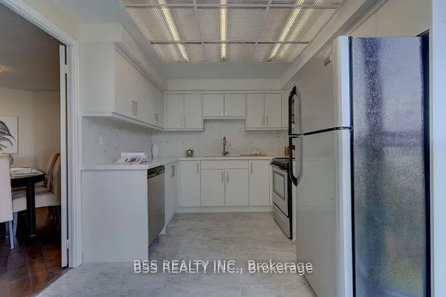 Additional image 31 of 10 Tichester Rd Unit 805