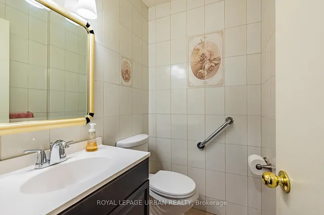 Additional image 16 of 66 Aura Lea Blvd