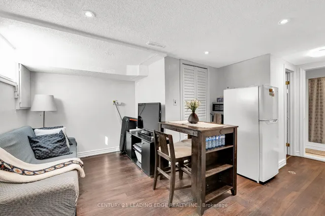 Additional image 11 of 740 Kennedy Rd Unit 42