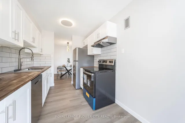 Additional image 25 of 17 KNIGHTSBRIDGE Rd Unit 605