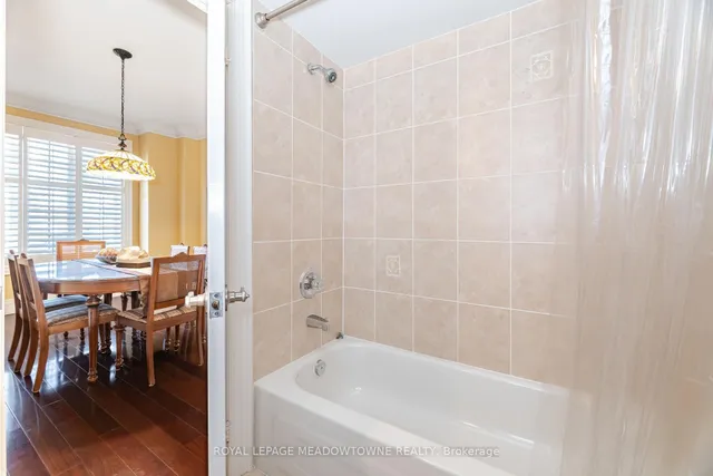 Additional image 24 of 915 Gaslight Way