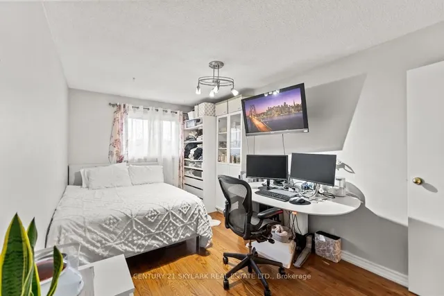 Additional image 18 of 85 Simmons Blvd