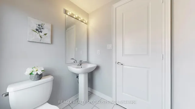 Additional image 18 of 6 QUEENPOST Dr