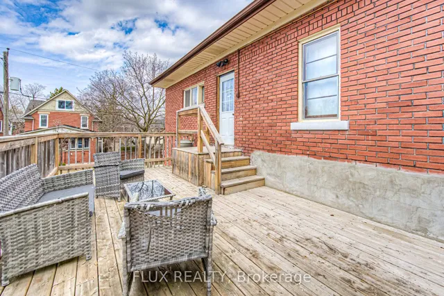 Additional image 26 of 744 Queen St