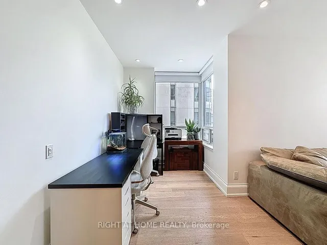 Additional image 7 of 5 Northtown Way Unit 316