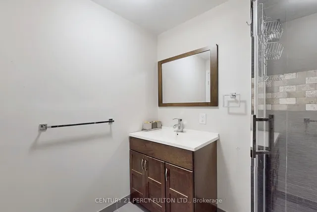 Additional image 24 of 3489 New St