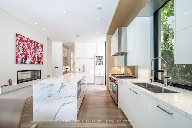 Additional image 20 of 20 Forest Glen Cres