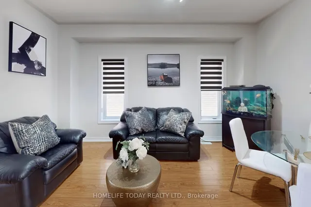 Additional image 9 of 40 Oblate Cres