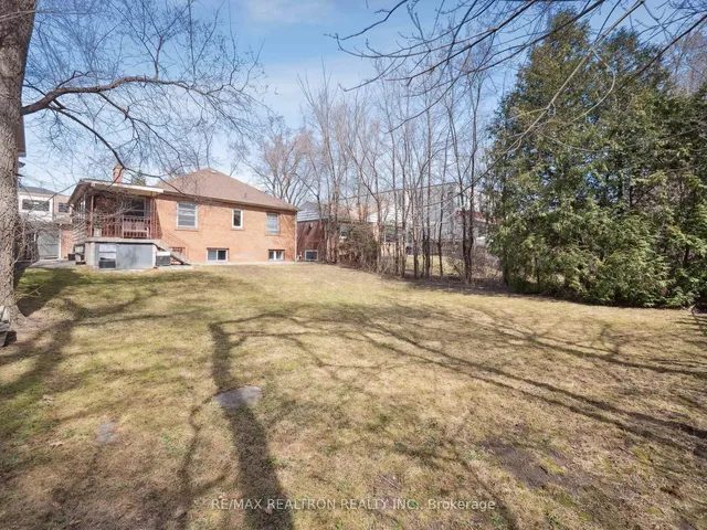 Additional image 41 of 397 Cortleigh Blvd