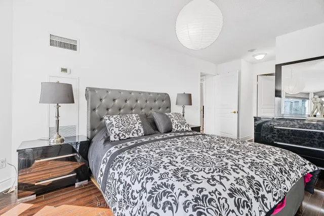 Additional image 19 of 5 Northtown Way Unit 1413