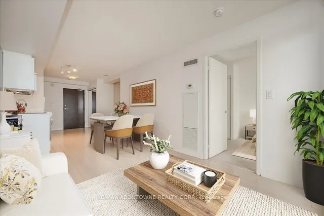 Additional image 14 of 21 Iceboat Terr Unit 2805