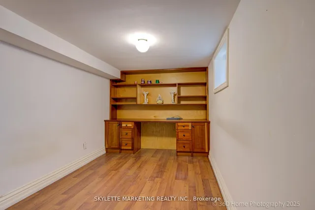 Additional image 20 of 184 Scott Rd