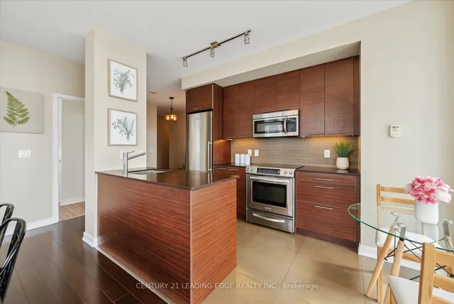 Additional image 5 of 1 Market St Unit 1313