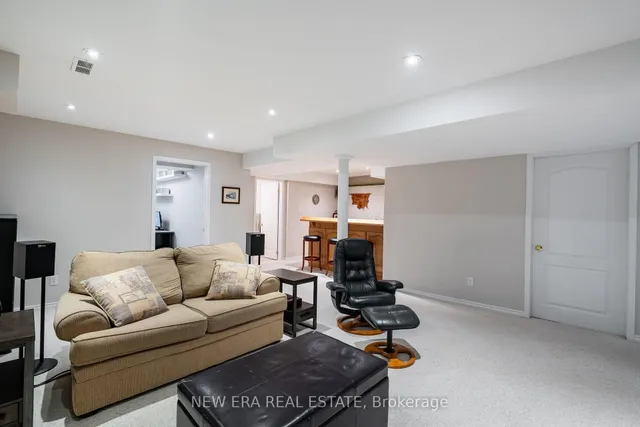 Additional image 32 of 275 Cresthaven Rd