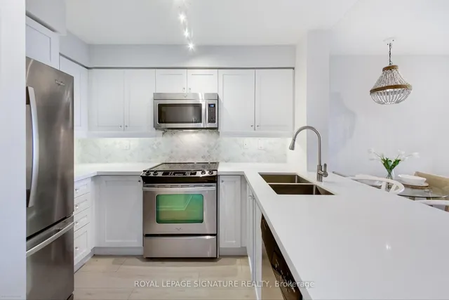 Additional image 6 of 125 Western Battery Rd Unit 1509