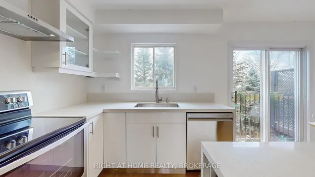 Additional image 13 of 371 Fairgate Way