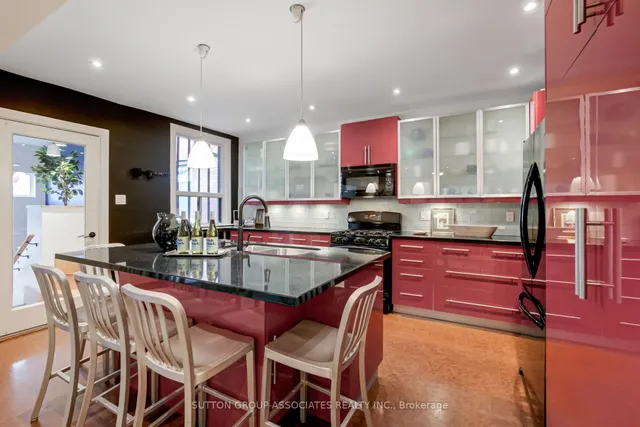 Additional image 15 of 10 Vermont Ave