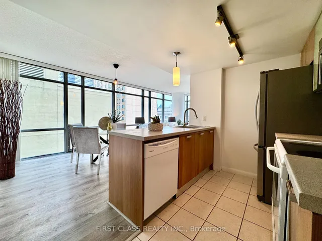 Additional image 7 of 38 Grenville St Unit 1107