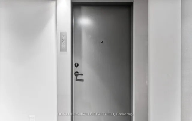 Additional image 11 of 2033 Kennedy Rd Unit 720