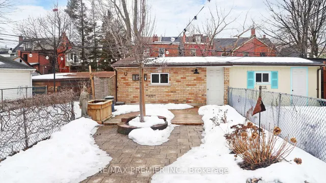 Additional image 47 of 216 Medland St