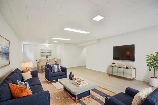 Additional image 10 of 78 Silverstone Dr