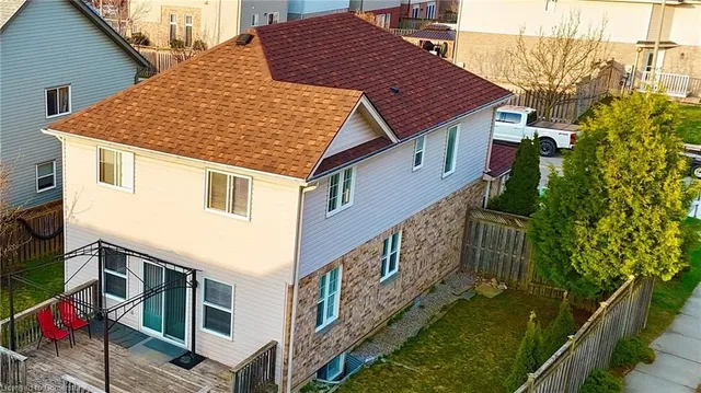 Additional image 3 of 95 Indigo St