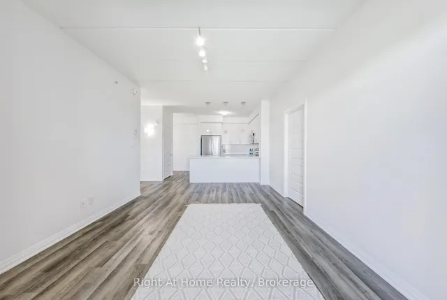 Additional image 14 of 610 Farmstead Rd Unit 307