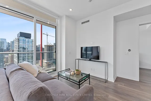 Additional image 6 of 120 Parliament St Unit 1812