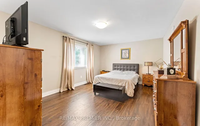 Additional image 16 of 21 Yvonne Ave