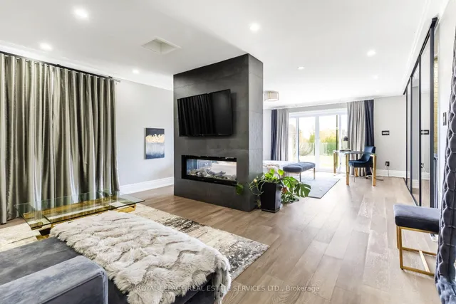 Additional image 14 of 12 Julian Dr