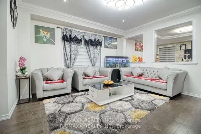 Additional image 9 of 22 Iguana Tr