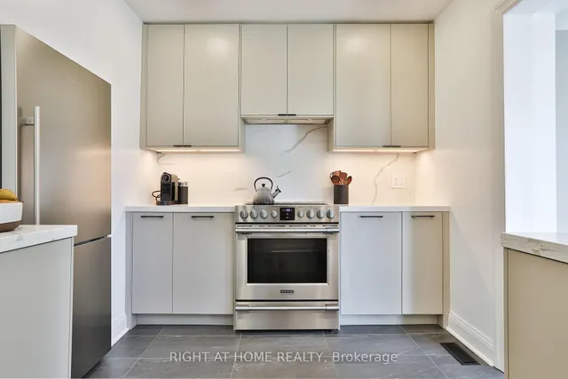 Additional image 33 of 20 Amesbury Dr