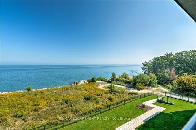 Additional image 19 of 35 SOUTHSHORE Cres Unit 404