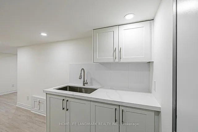 Additional image 35 of 612 Van Horne Ave