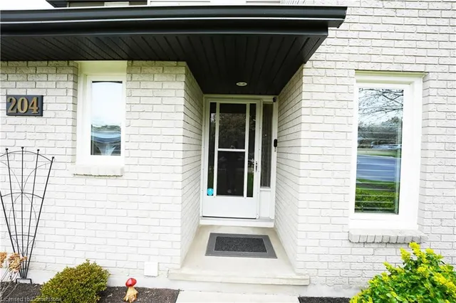 Additional image 9 of 204 Quinte Crt