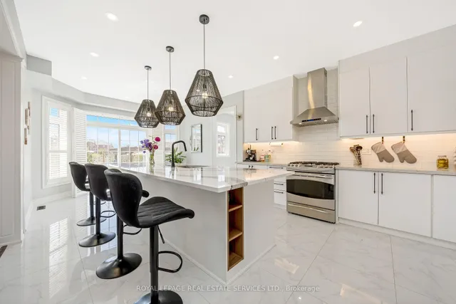 Additional image 13 of 606 Nairn Circ