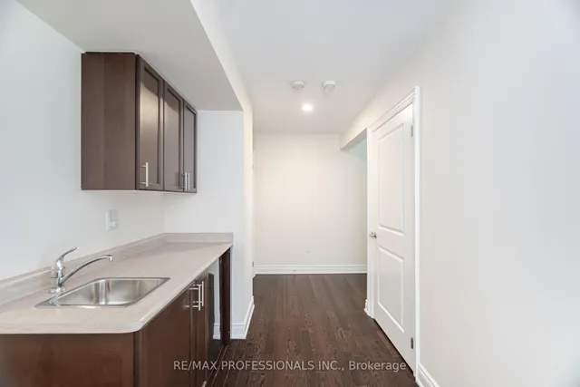 Additional image 33 of 31 Pony Farm Dr